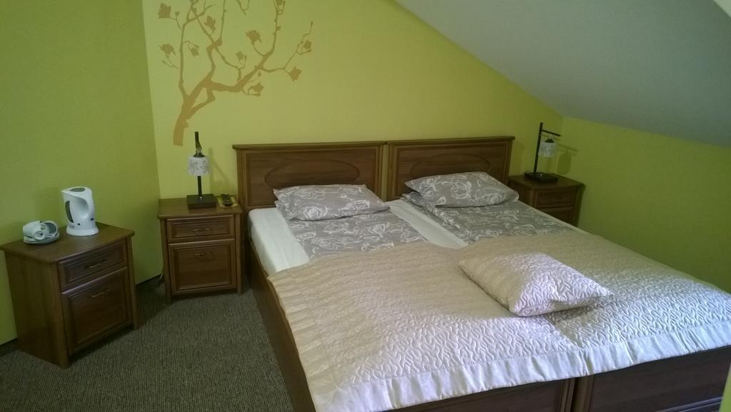 Molėtai Guest House "Gerugne" מראה חיצוני תמונה
