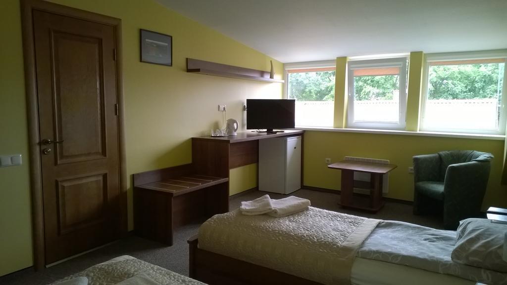 Molėtai Guest House "Gerugne" מראה חיצוני תמונה